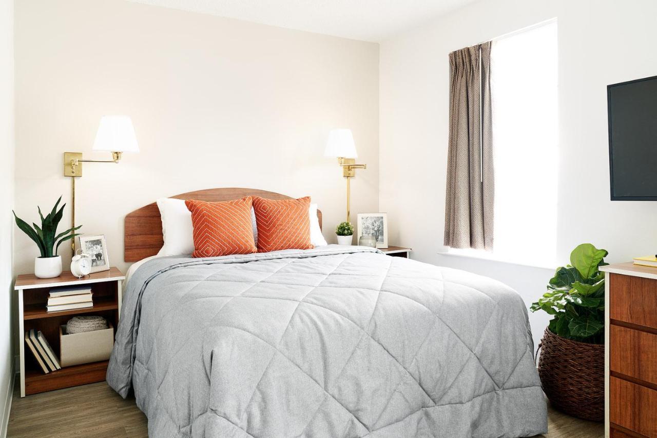 Intown Suites Extended Stay Marietta Ga - Town Center 肯尼索 外观 照片