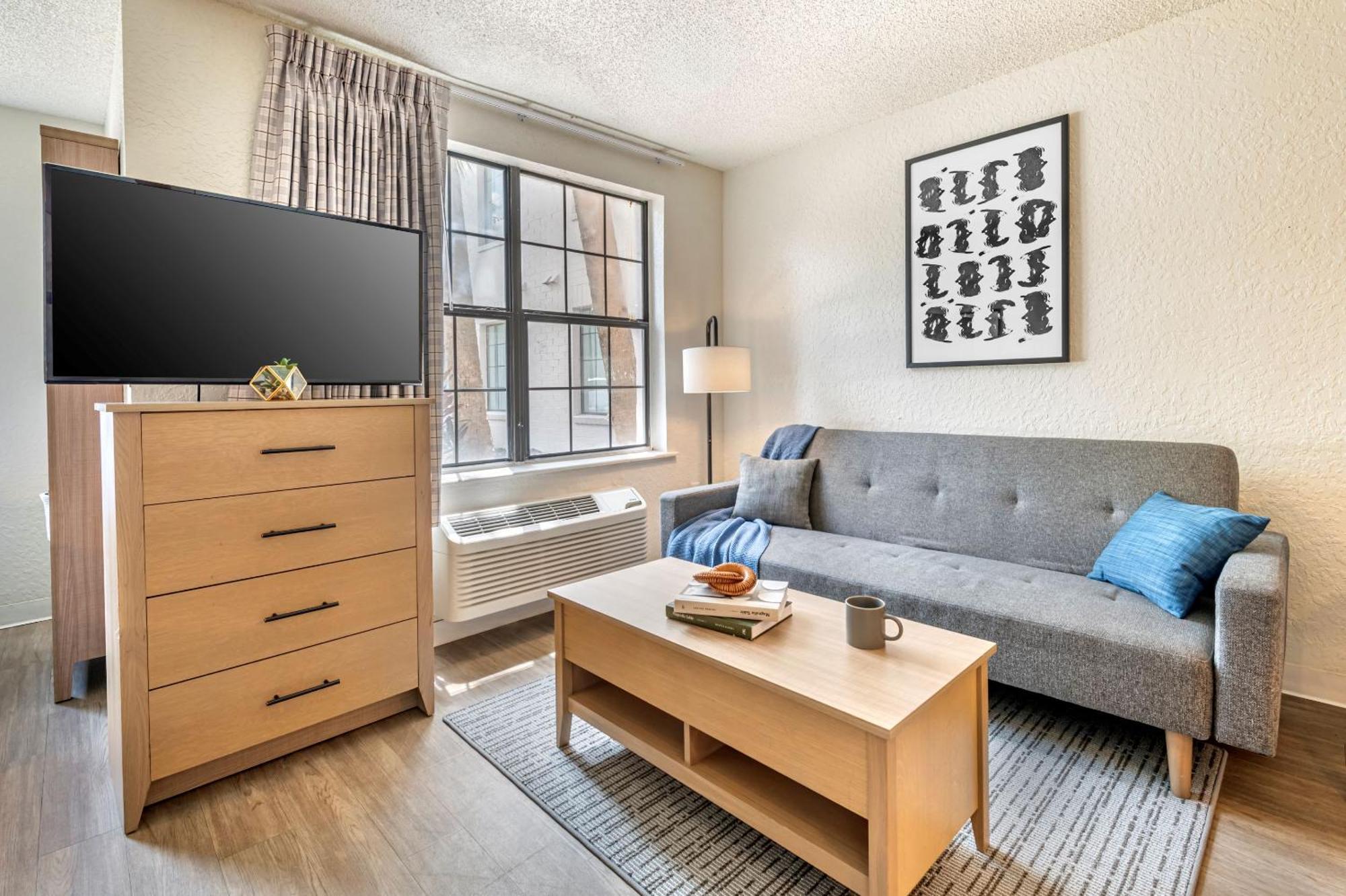 Intown Suites Extended Stay Marietta Ga - Town Center 肯尼索 外观 照片